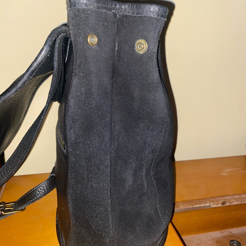Coach Vintage 1996 Berkeley Convertible Black Suede & Leather Backpack - Picture 9 of 16